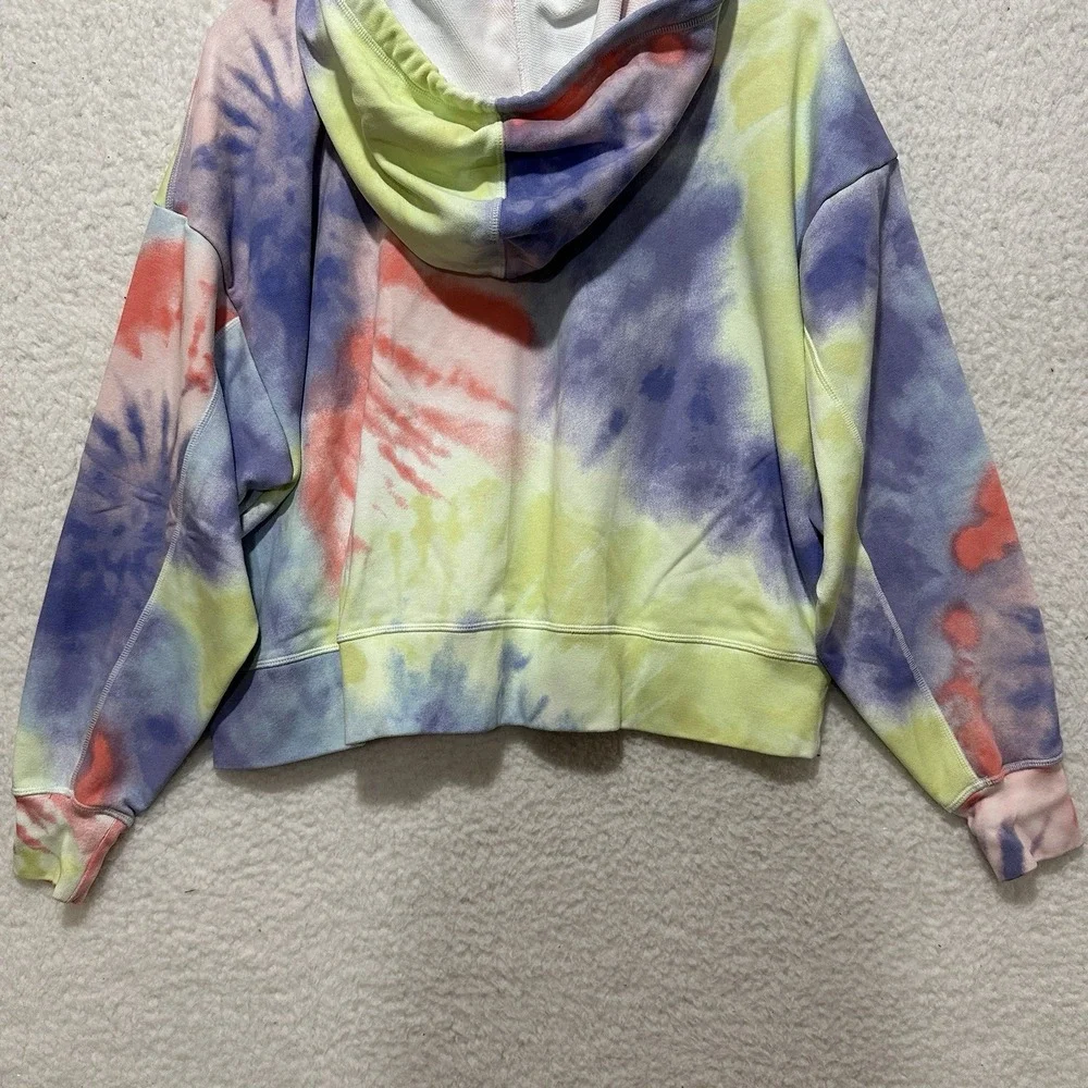 Nike Dri-FIT Get Fit Hoodie Womens Multicolor Pulse Tie-Dye  Cropped Size‎ M